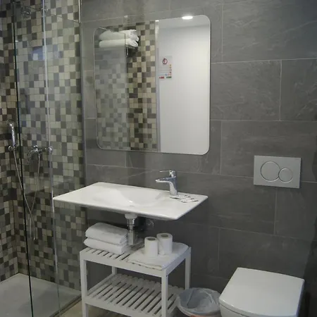 Sanmar Guest house Figueres (Girona)