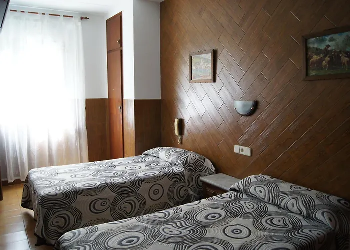 Pensionat Sanmar Figueres (Girona)
